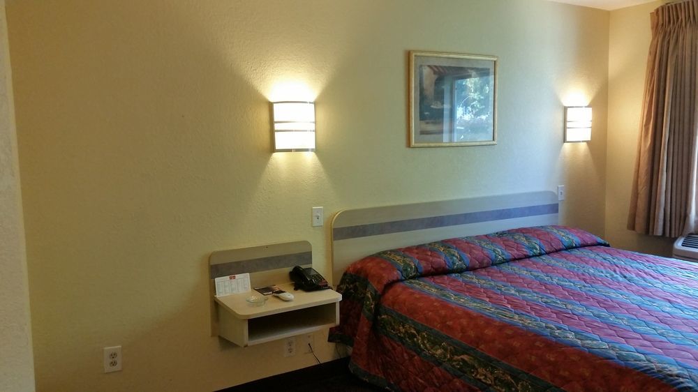 Motel 6 Humble, Tx - Houston International Airport Ngoại thất bức ảnh