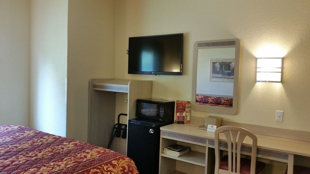 Motel 6 Humble, Tx - Houston International Airport Ngoại thất bức ảnh